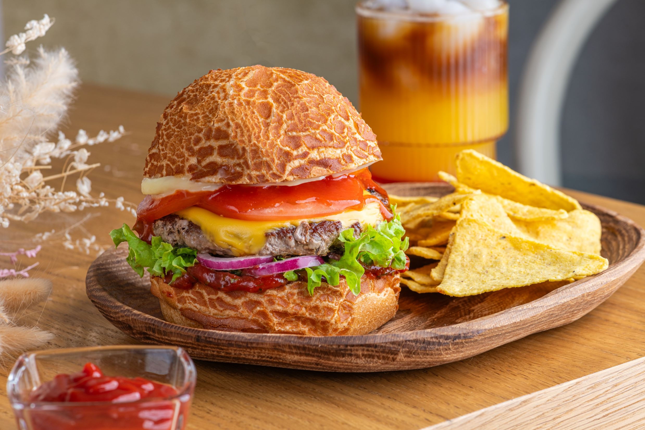 Бургер Терри с котлетой из фермерского ципленка