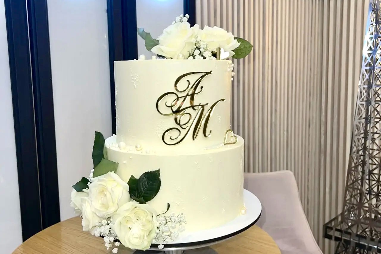 Торт Белые розы 